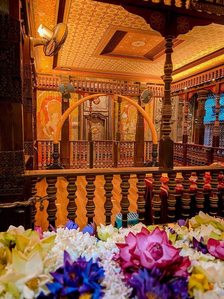 spiritual and cultural masterpiece - Temple of the Sacred Tooth Relic